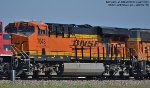 BNSF ES44C4 7043